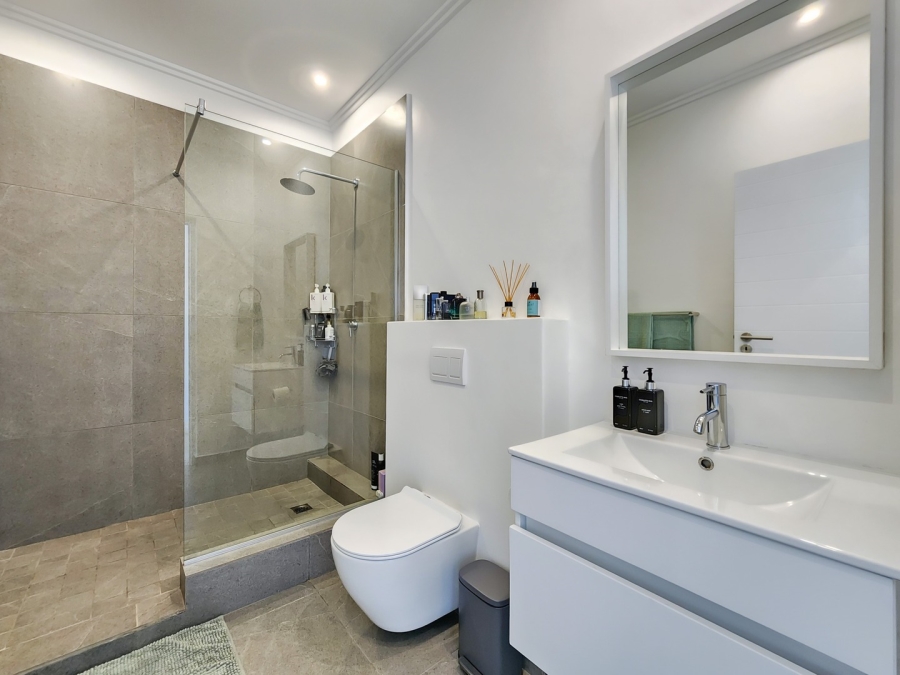 4 Bedroom Property for Sale in Sandown Western Cape
